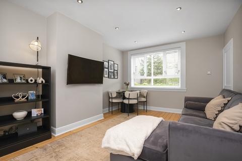 22 Clermiston Green, Edinburgh, EH4 7PA