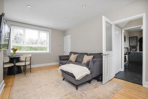 22 Clermiston Green, Edinburgh, EH4 7PA