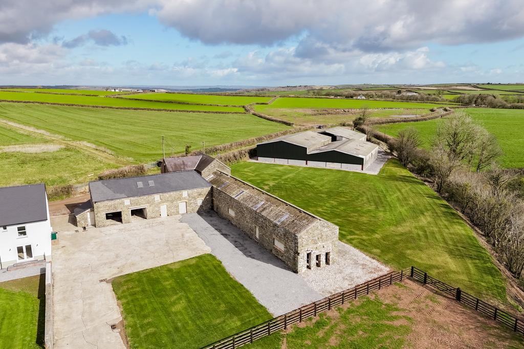 Cwm Farm - Web (3 of 44).jpg