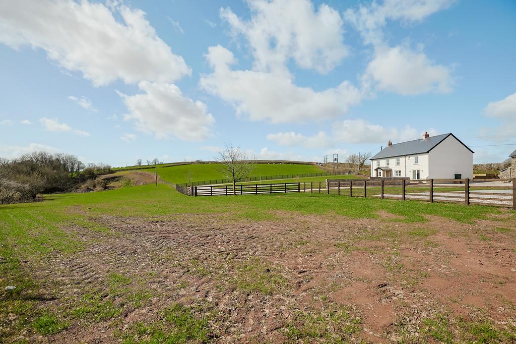 Cwm Farm - Web (39 of 44).jpg
