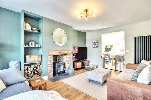 15 Caistor Lane, Poringland, Norwich, NR14 7QT