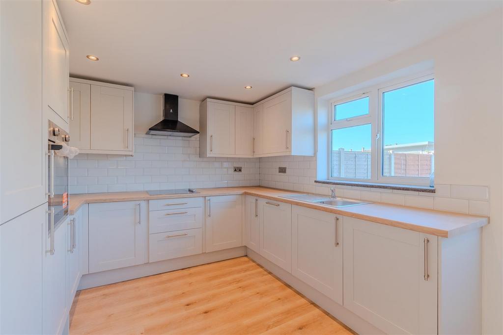 250402 7 SYCAMOREPLACE-21.jpg