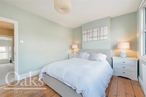 61 Watcombe Road, London, SE25 4XA