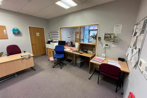 undefined, 26 Market Street, Crewe, Cheshire, CW1 2EL