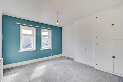 49 Upper Lane, Netherton, Wakefield, WF4 4NQ