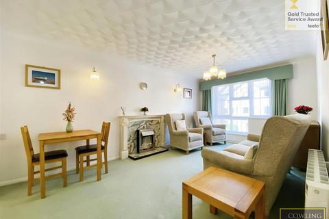 1 bedroom retirement property for sale, Stilemans, Wickford