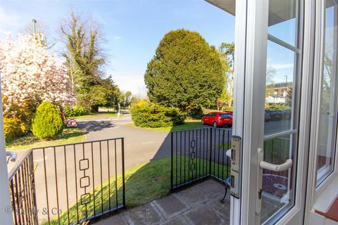 2 bedroom apartment to rent, Muster Court, Haywards Heath, West Sussex