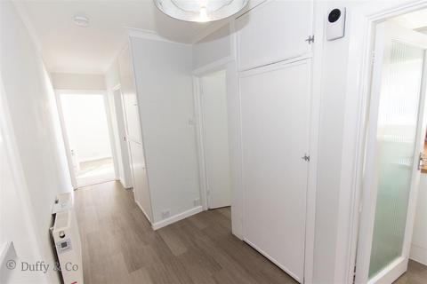 2 bedroom apartment to rent, Muster Court, Haywards Heath, West Sussex