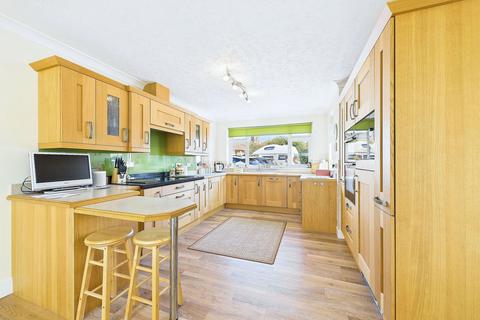 4 bedroom chalet for sale, The Turnpike, Norwich NR16
