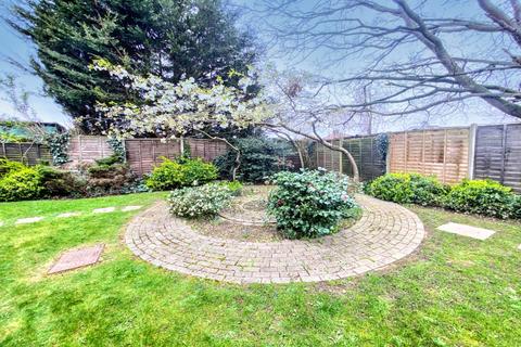 1 bedroom retirement property for sale, Barnetts Court, Corbins Lane, Harrow HA2 8EU