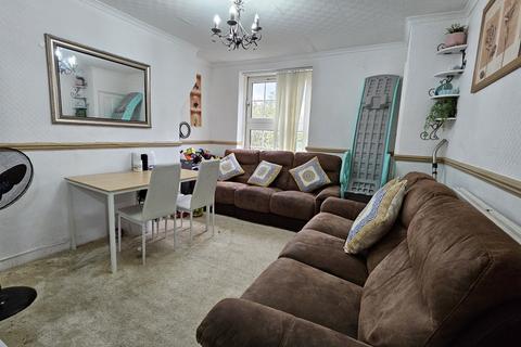 2 bedroom flat for sale, Pott St, E2