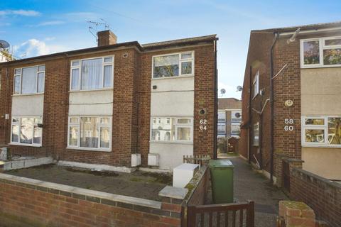 62 Chadwin Road, London, E13 8NF