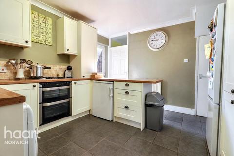 27 Clarkson Road, Norwich, NR5 8EE