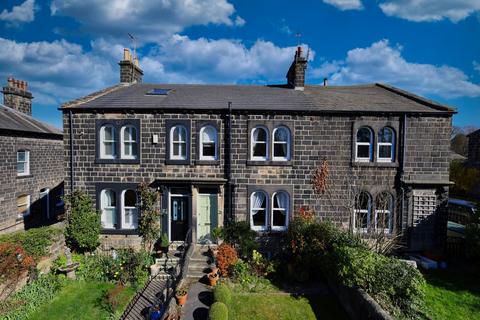 4 bedroom terraced house for sale, Micklefield Lane, Rawdon, Leeds, West Yorkshire, LS19