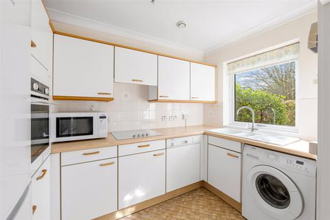 2 bedroom property for sale, Alma Road, Reigate, Surrey, RH2