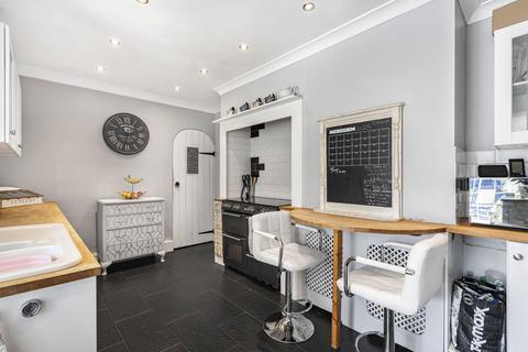 11 Winston Way, Old Woking, Woking, GU22 9HR