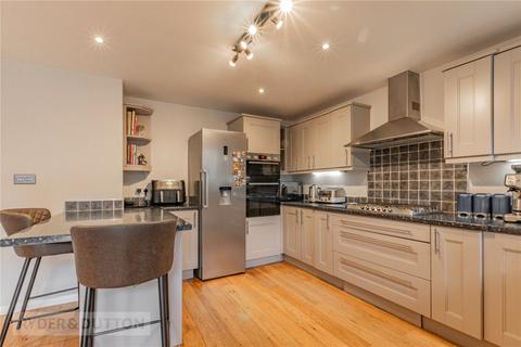 12 Lower Wrigley Green, Diggle, Oldham, OL3 5WG