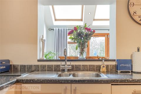 12 Lower Wrigley Green, Diggle, Oldham, OL3 5WG