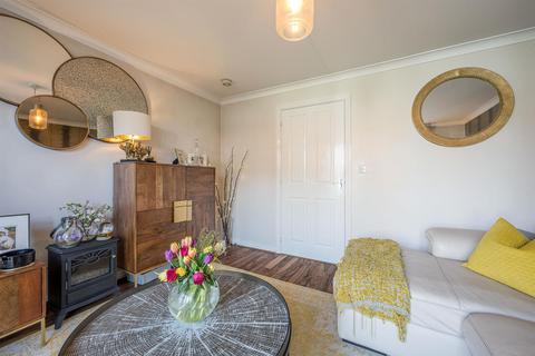 undefined, Dawn Close, Wollaston, DY8 4GF