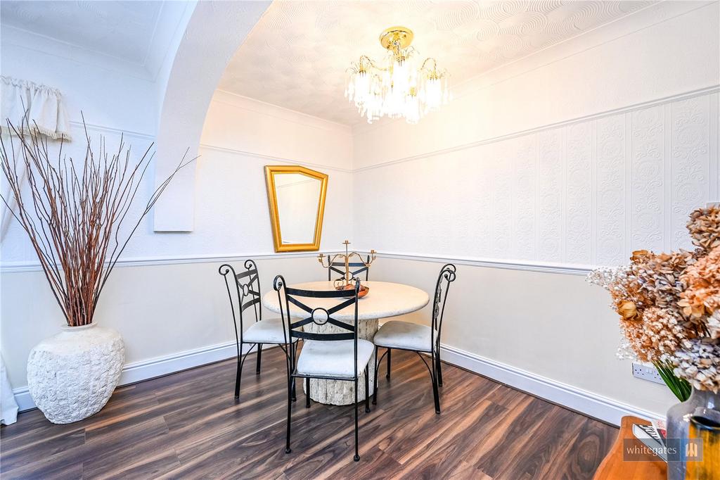 Family/Dining Room