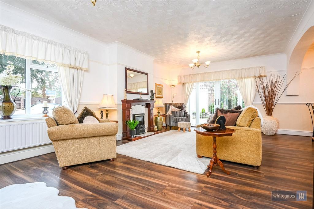 Family/Dining Room