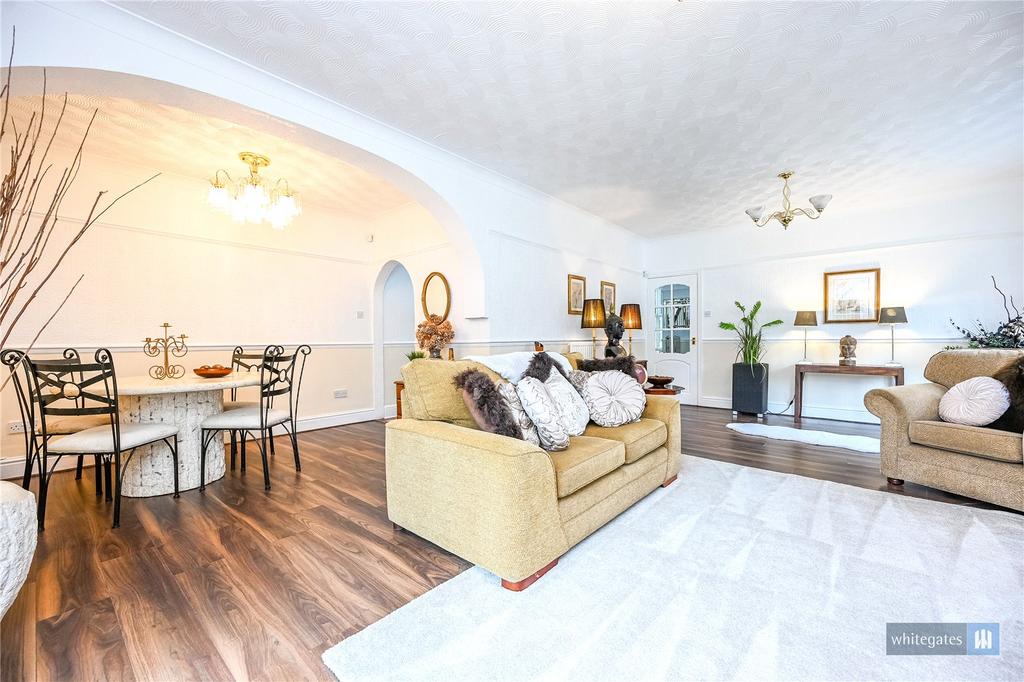 Family/Dining Room