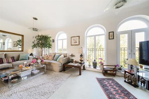 3 bedroom townhouse for sale, Duckmill Crescent, Bedford