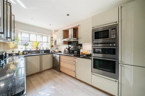 3 bedroom townhouse for sale, Duckmill Crescent, Bedford