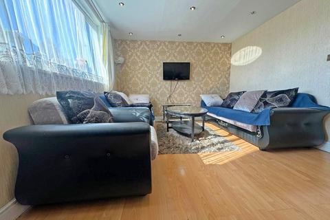 4 bedroom terraced house for sale, Herbert Road,  London, E17