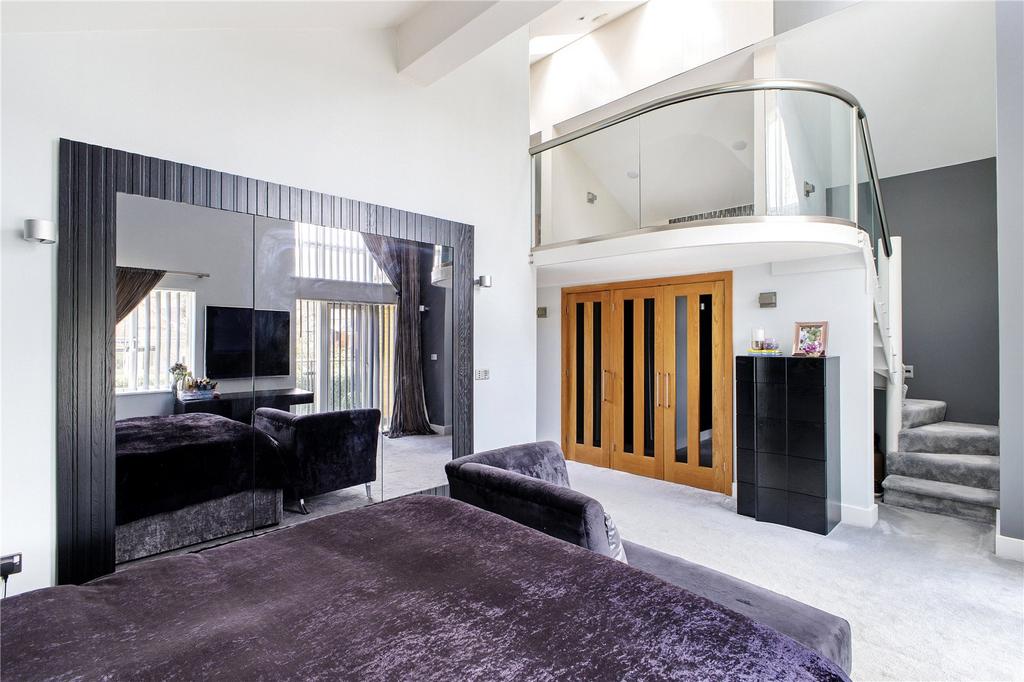 Principal Bedroom