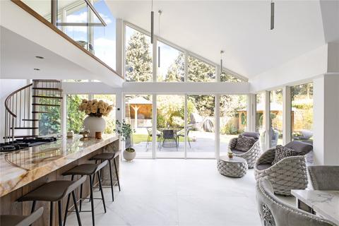 4 bedroom detached house for sale, Mentone Avenue, Aspley Guise, Milton Keynes, Bedfordshire, MK17