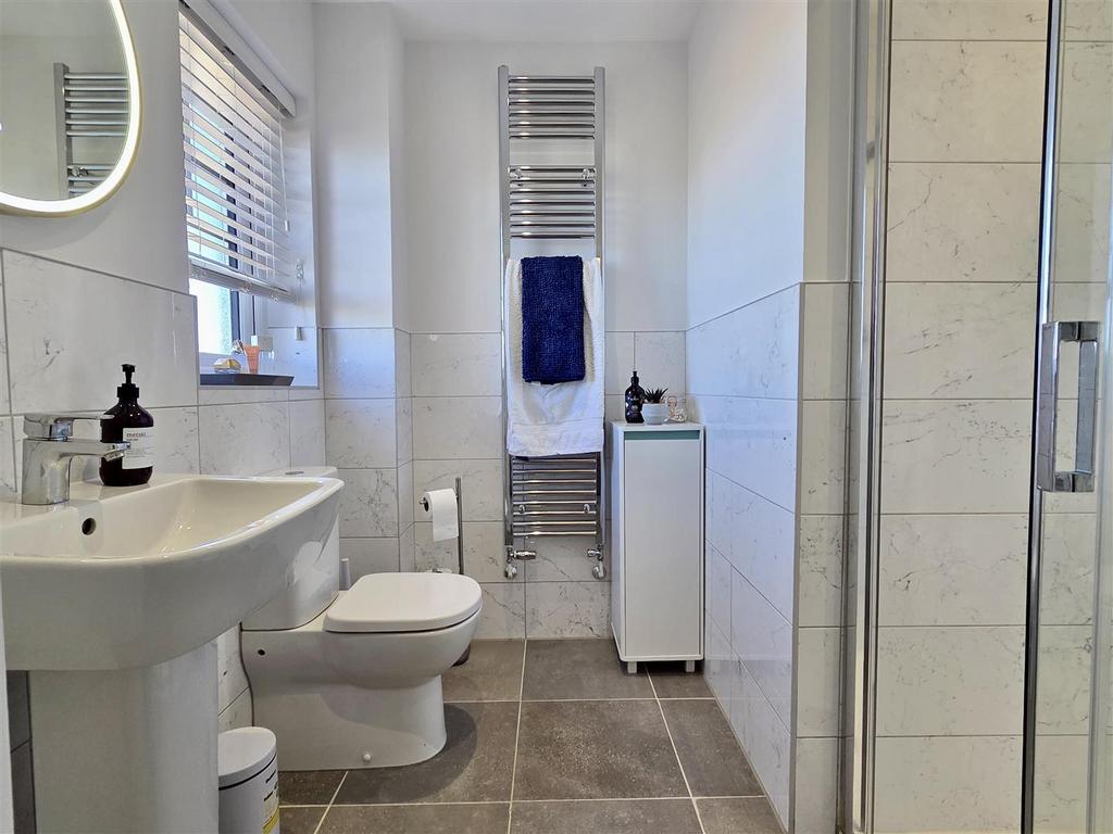 En suite shower room