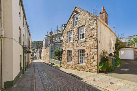 undefined, St Aubin