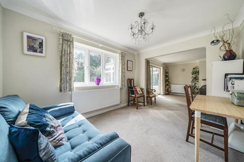 Largo Broad Road, Hambrook, Chichester, PO18 8RF