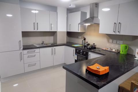 1 bedroom in a flat share to rent, Infirmary Road, Sheffield S6