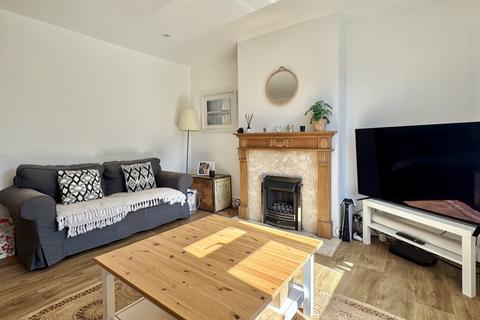 15 Alan Road, Padstow, PL28 8DS