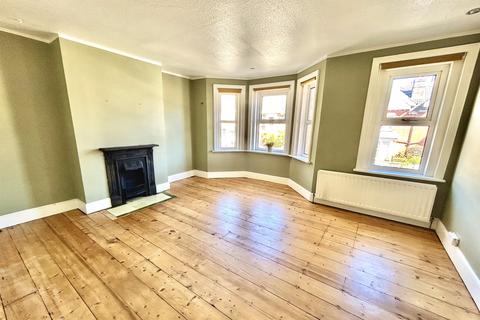 3 bedroom semi-detached house for sale, Whitecliff