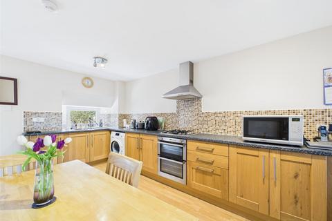 Caberfeidh Upper Granco Street, Dunning, Perth, PH2 0RX