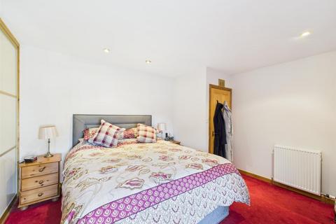 Caberfeidh Upper Granco Street, Dunning, Perth, PH2 0RX