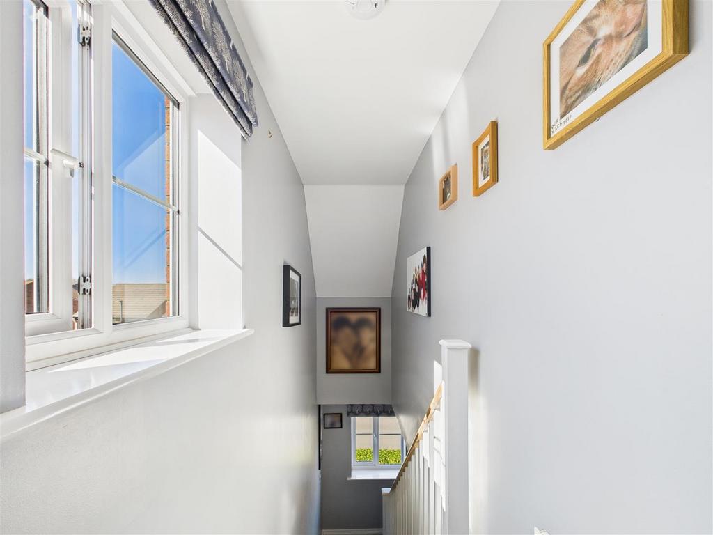 Upper landing