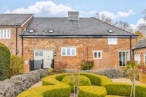 4 bedroom end of terrace house for sale, Home Farm Court, Putteridge Park