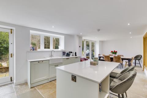 4 bedroom end of terrace house for sale, Home Farm Court, Putteridge Park