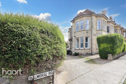 2 bedroom flat for sale, Balmoral Road, Bristol