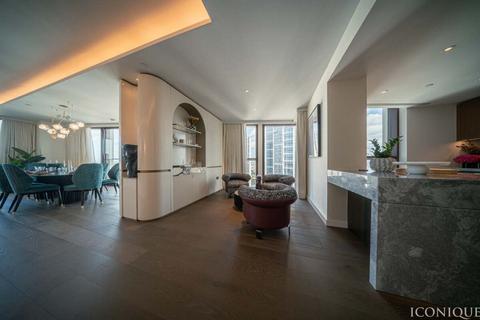 5 bedroom penthouse for sale, Carnation Way, London, SW8 5