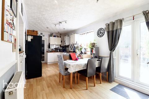 4 Awdelett Close, Bristol, BS11 0RQ