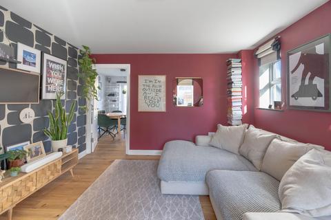 3 bedroom semi-detached house for sale, Peppercorn Drive, Northstowe, CB24