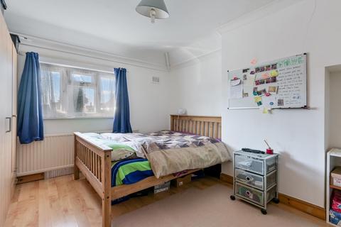 44 Beech Avenue, Brentford, TW8 8NH