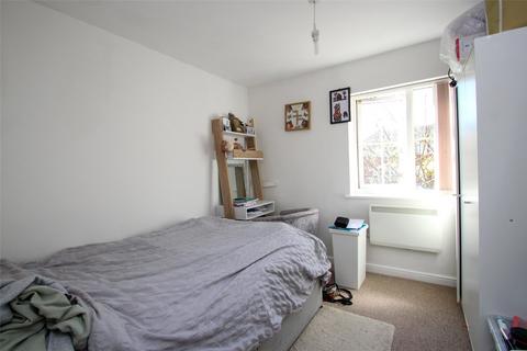 6 Walker Place, Hamble, Southampton, SO31 4BL