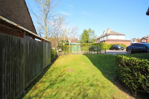 6 Walker Place, Hamble, Southampton, SO31 4BL