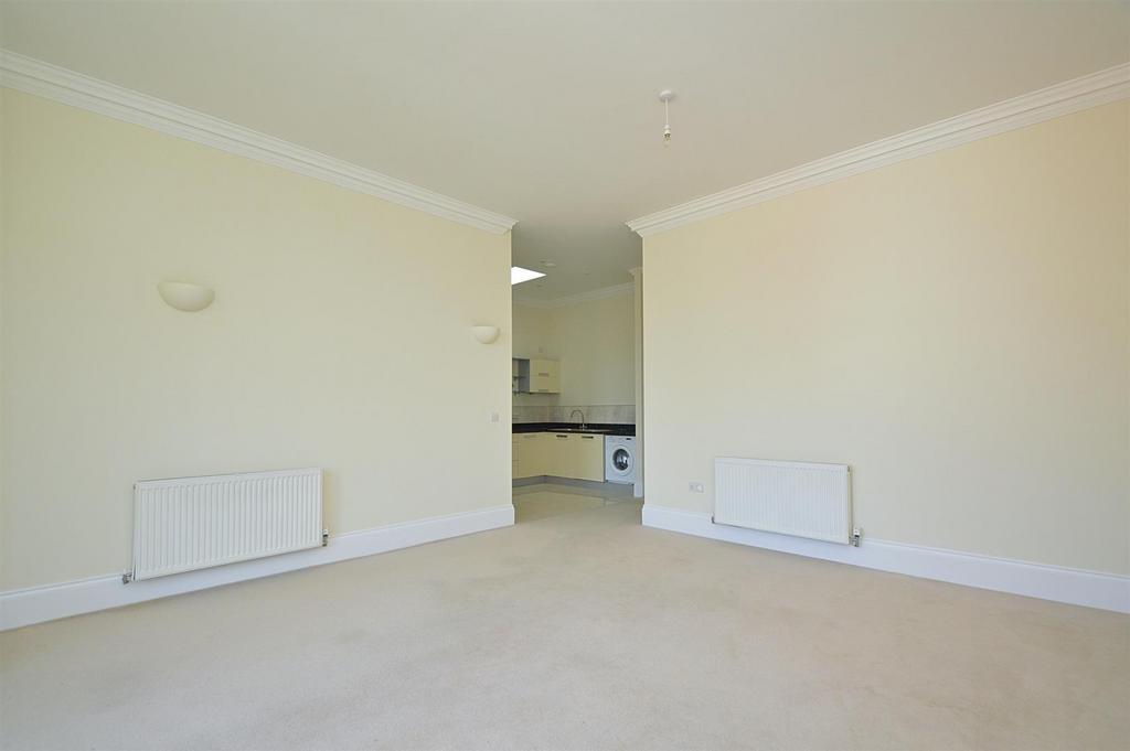Resized Lounge2.jpg